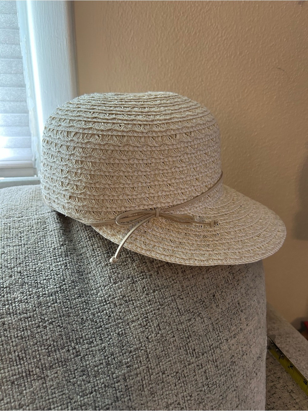 Nine West Straw Sun Visor Hat Beige Coastal Beach Resort Vacation OS